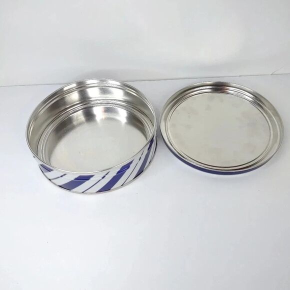 Santa Claus Cookie Tin Christmas Cookie Tin Container - Picture 4 of 11